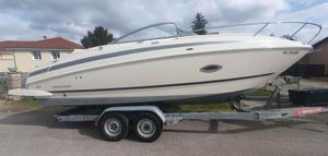 2017 Bayliner 742CU