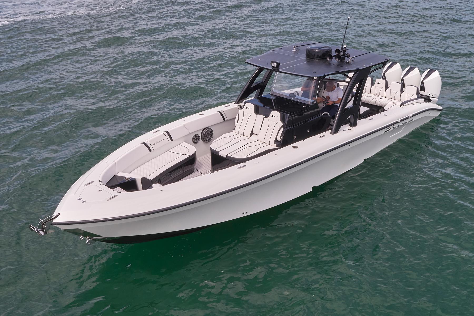2014 Midnight Express 37' Open Center Console for sale