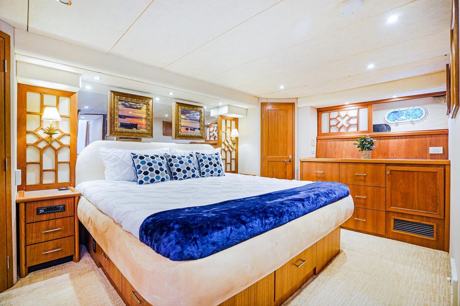 2000 Pacific Mariner 65 Motoryacht