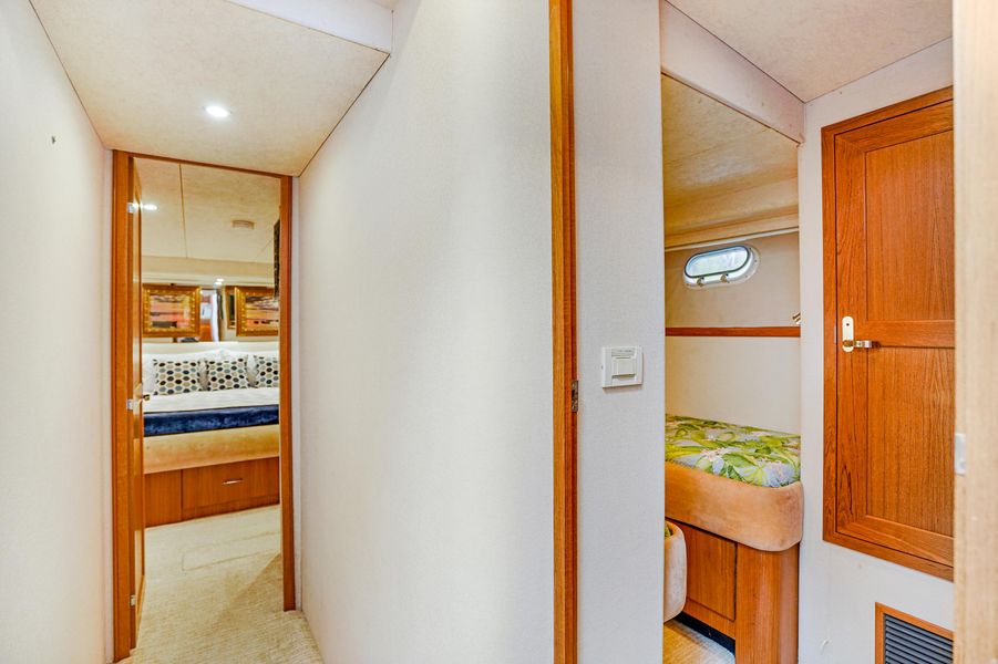 2000 Pacific Mariner 65 Motoryacht