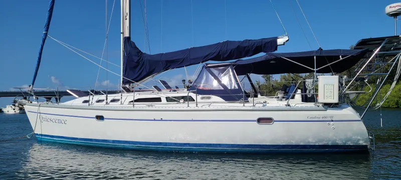 Quiescence Yacht Photos Pics 