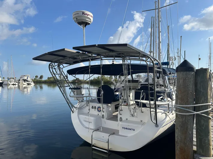 Quiescence Yacht Photos Pics 