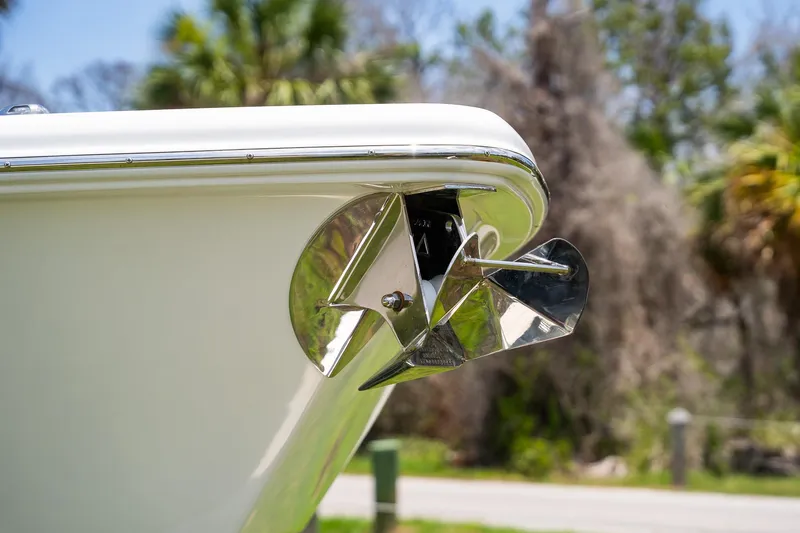  Yacht Photos Pics Close-up of 2021 Everglades 273 Center Console boat anchor detail.