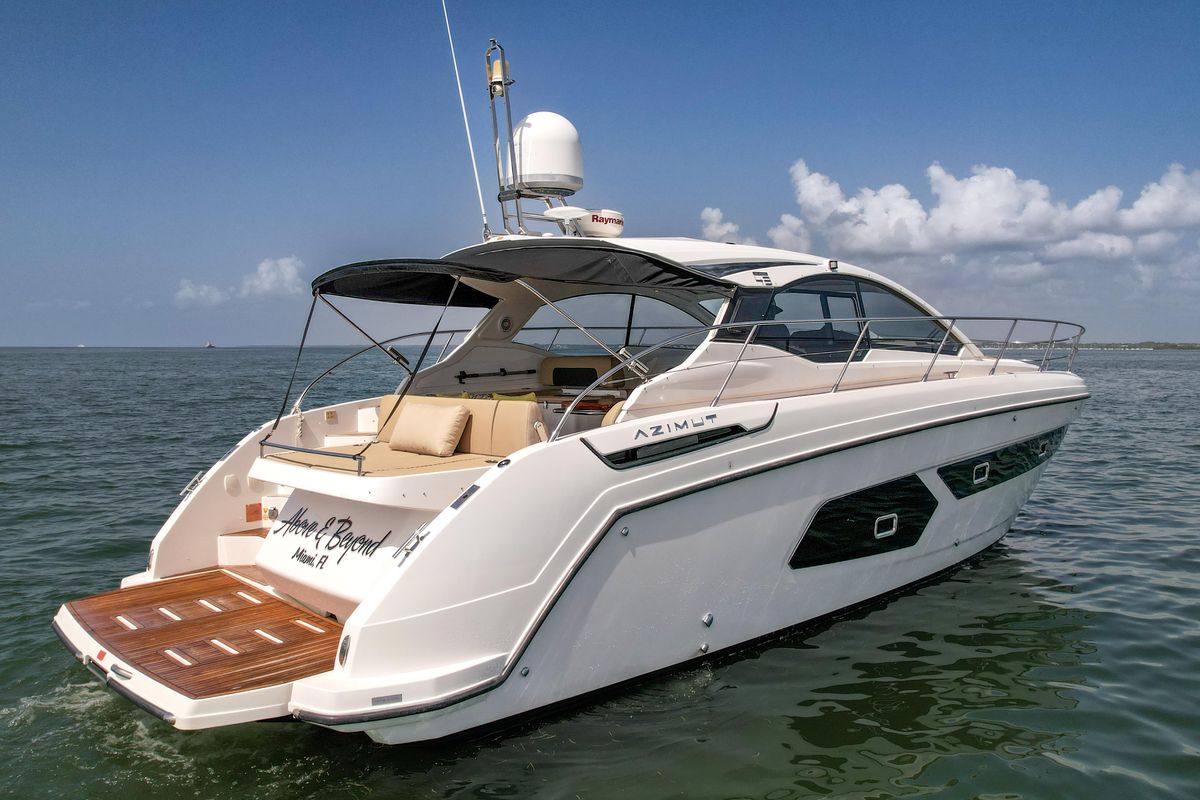 2016 Azimut 43 
