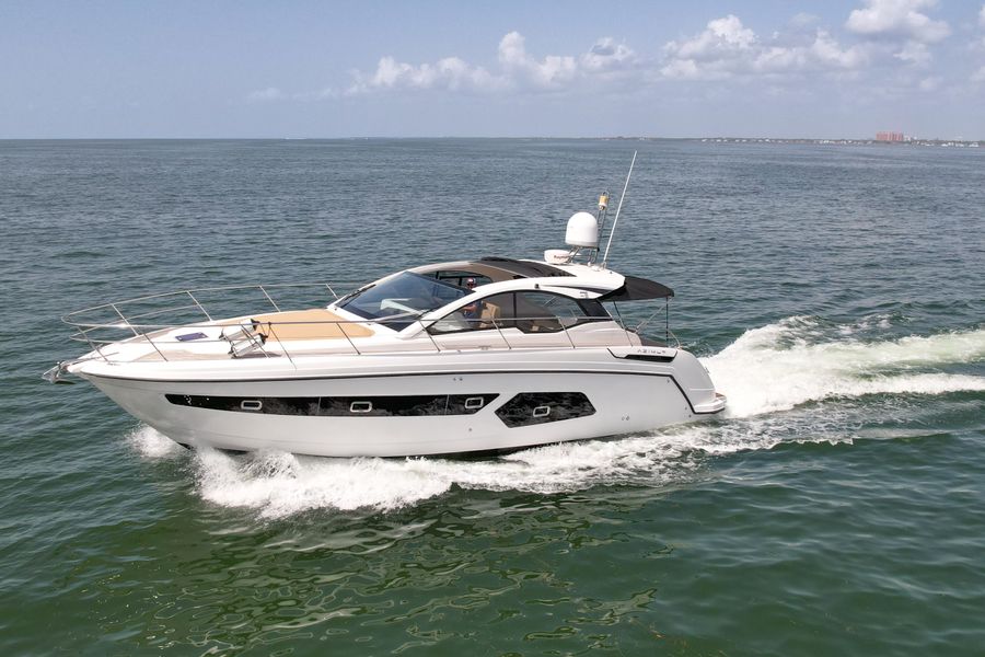 2016 Azimut 43