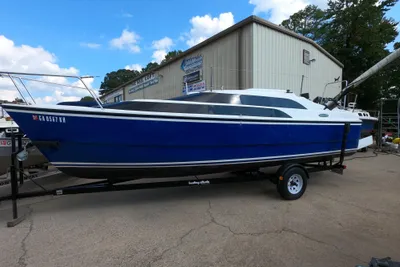 MacGregor 26M