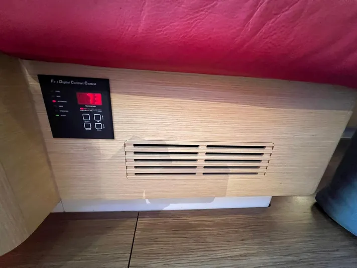 Xaca Yacht Photos Pics 