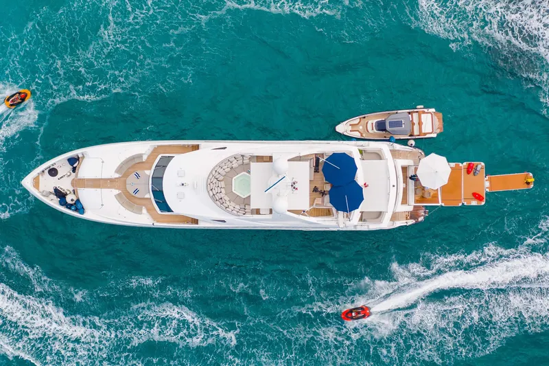 Mercy Yacht Photos Pics 