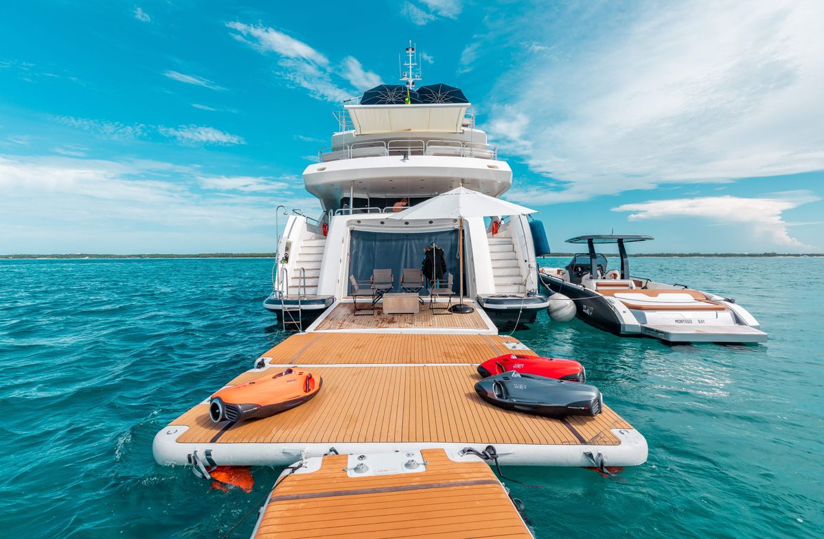 2009 Sunseeker 121 