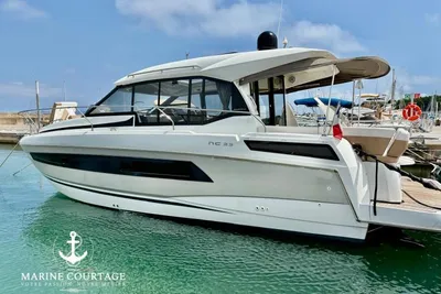 2018 Jeanneau NC 33