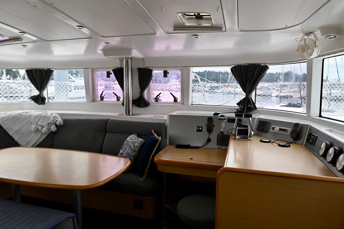 2009 Lagoon 44 