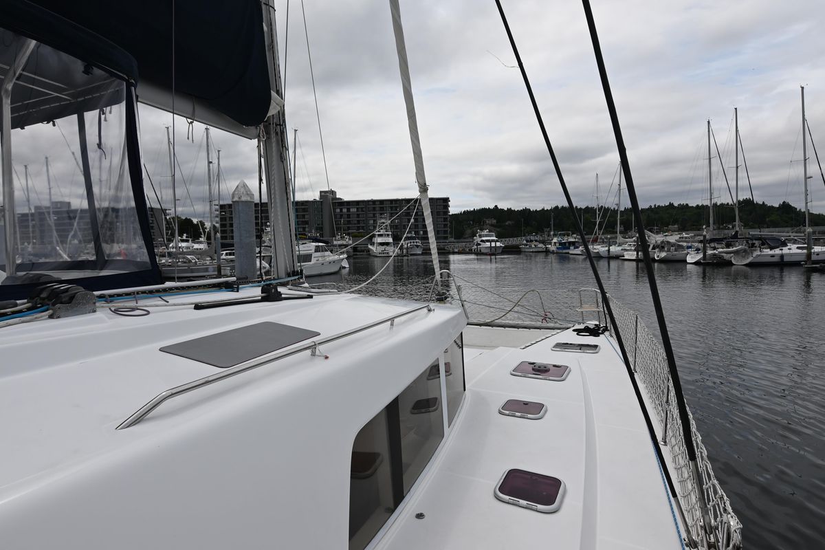 2009 Lagoon 44 