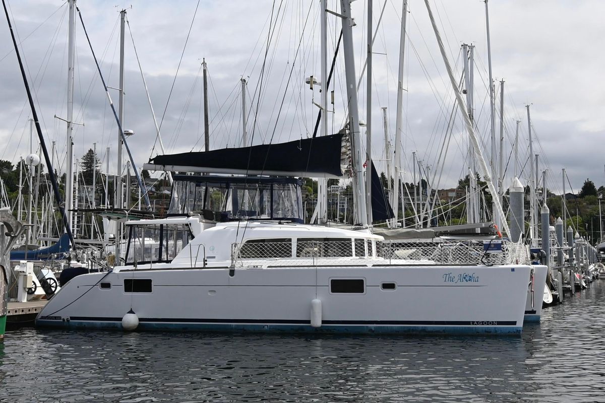 2009 Lagoon 44 