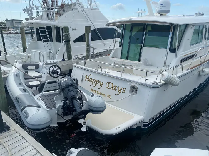 Happy Days Yacht Photos Pics 