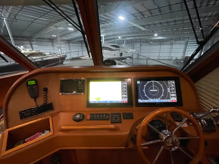 Happy Days Yacht Photos Pics 