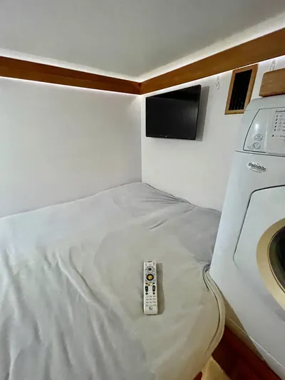 Happy Days Yacht Photos Pics 