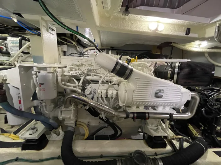 Happy Days Yacht Photos Pics 