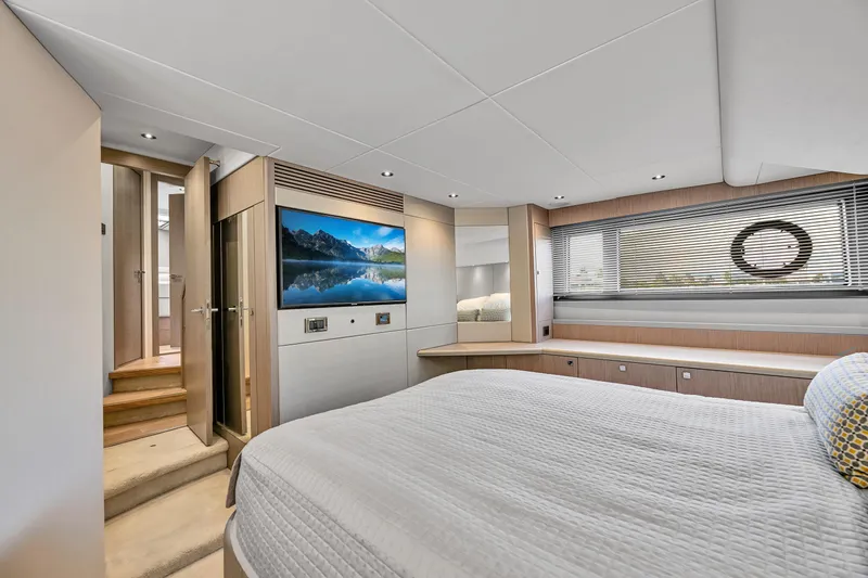  Yacht Photos Pics Luxurious interior of 2020 Sunseeker Manhattan 52 yacht with modern bedroom design.