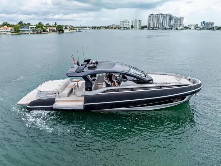 Ciao L Yacht Photos Pics 