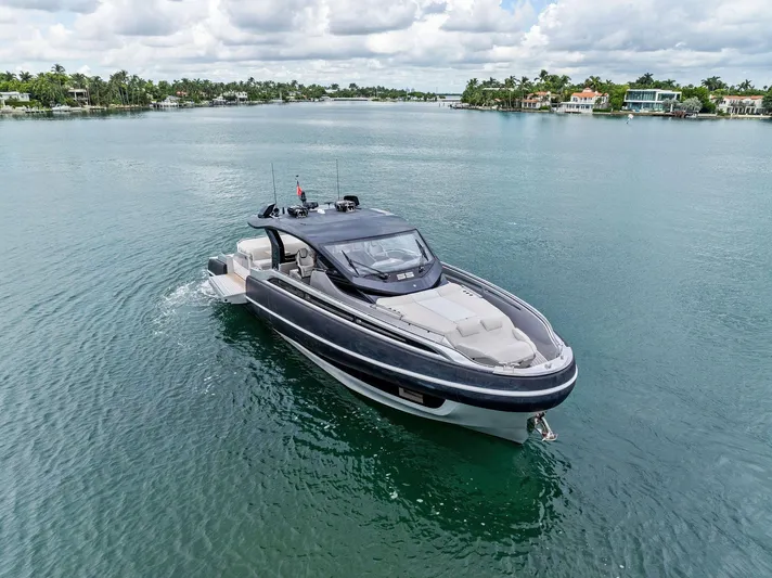 Ciao L Yacht Photos Pics 