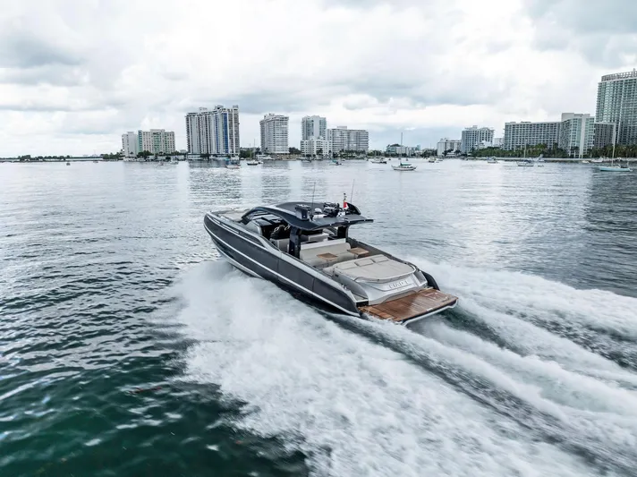 Ciao L Yacht Photos Pics 