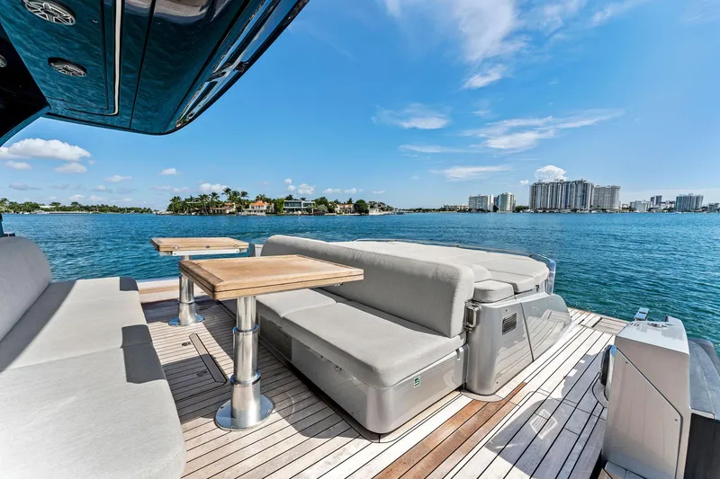 Ciao L Yacht Photos Pics 