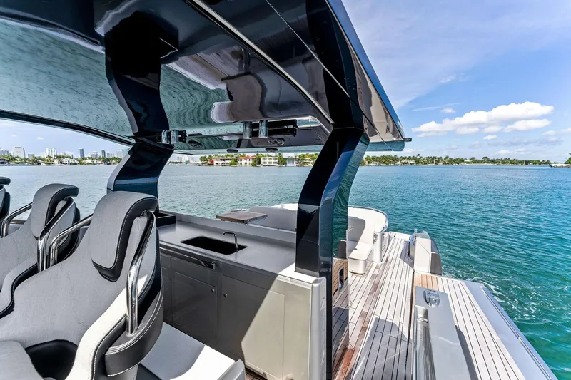 Ciao L Yacht Photos Pics 