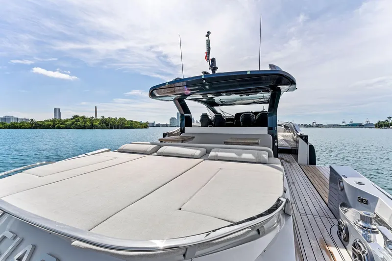 Ciao L Yacht Photos Pics 