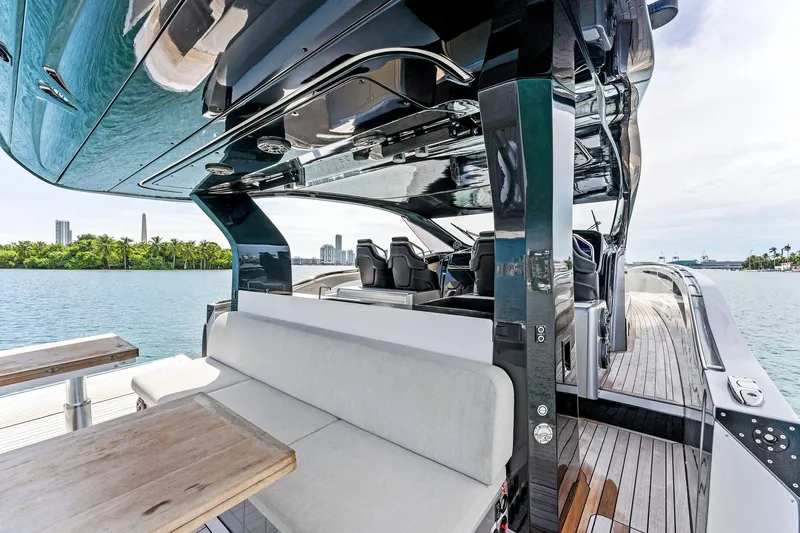 Ciao L Yacht Photos Pics 