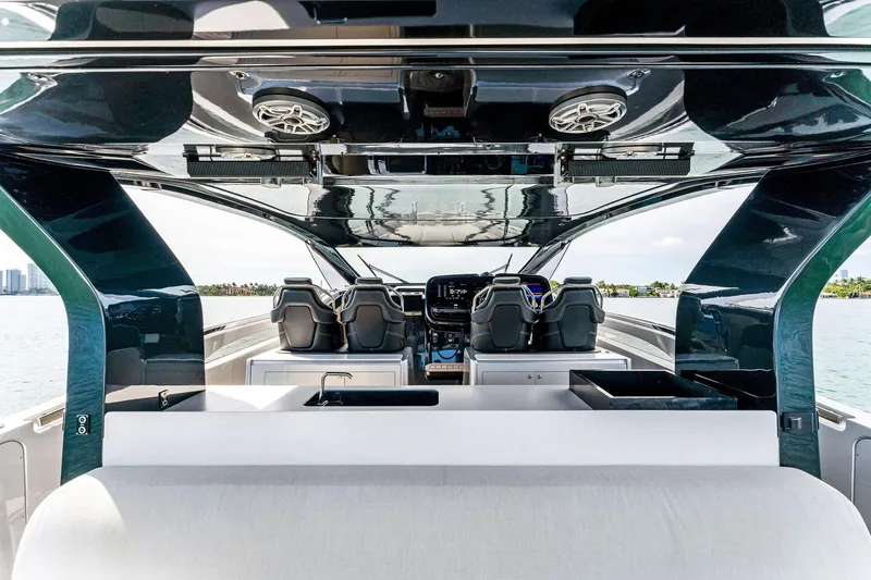 Ciao L Yacht Photos Pics 