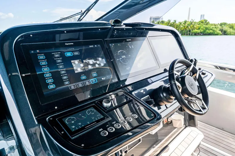 Ciao L Yacht Photos Pics 