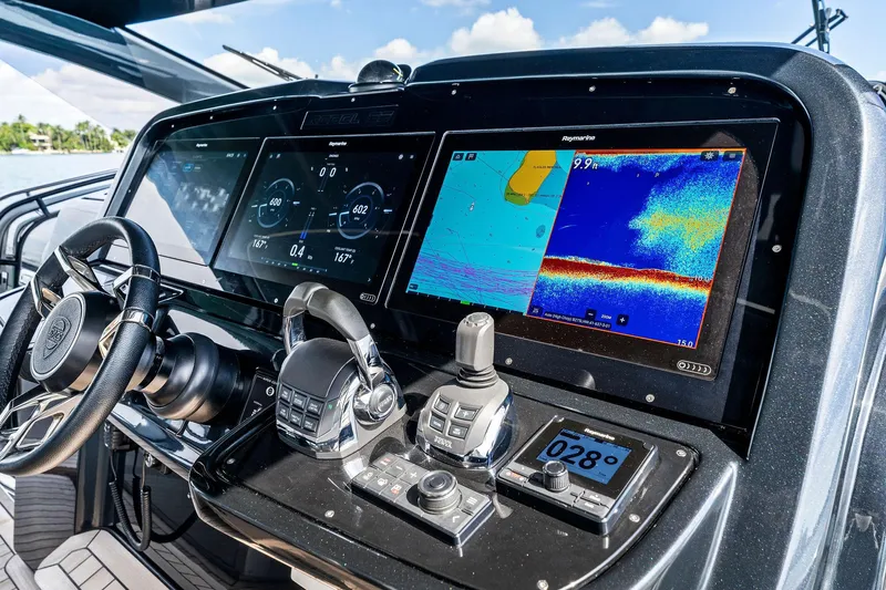 Ciao L Yacht Photos Pics 