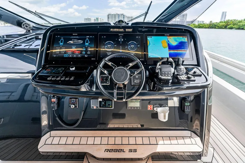 Ciao L Yacht Photos Pics 