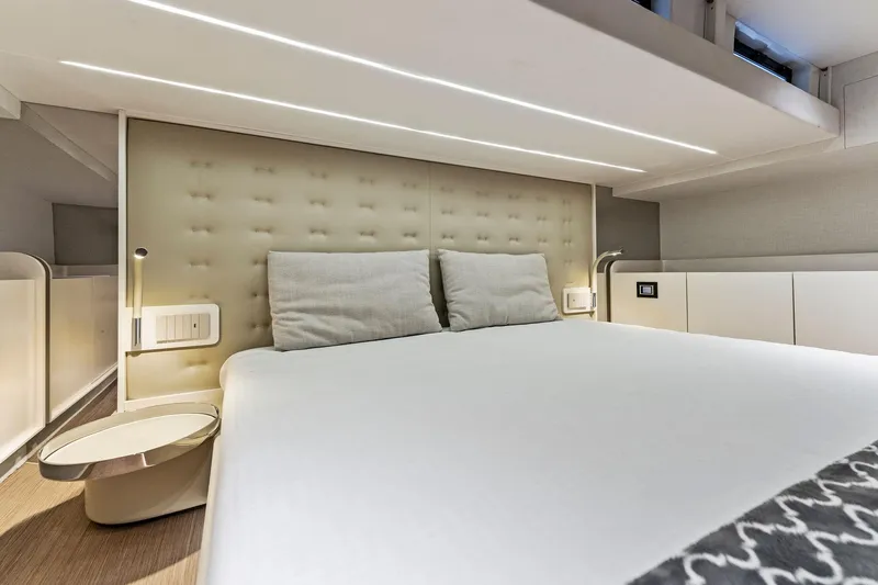 Ciao L Yacht Photos Pics 