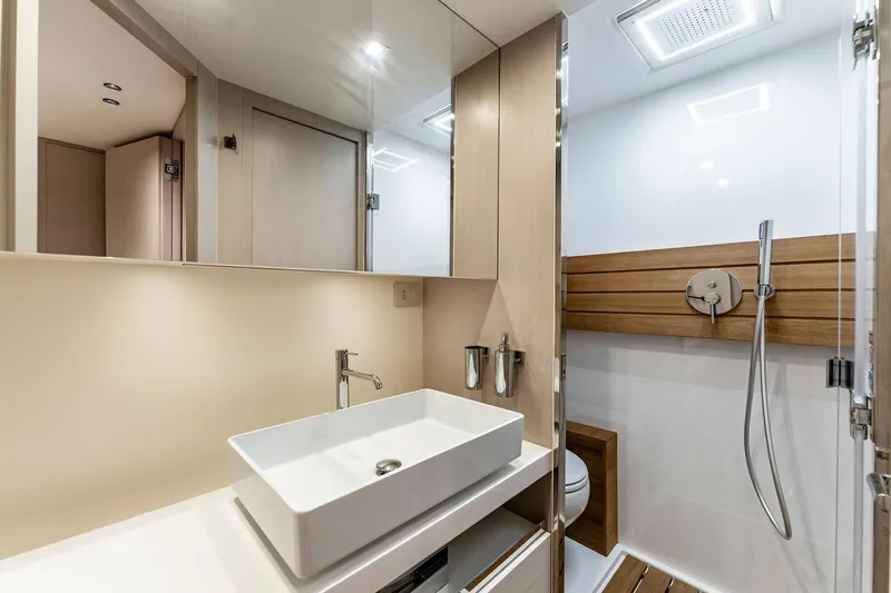 Ciao L Yacht Photos Pics 