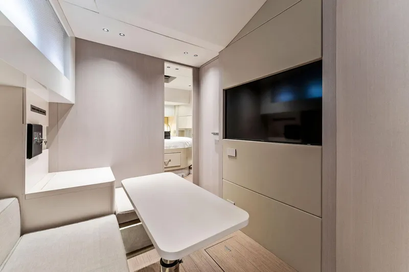 Ciao L Yacht Photos Pics 