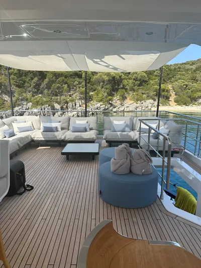 Betty Yacht Photos Pics Azimut Grande 27 METR