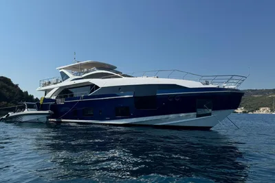 2023 Azimut Grande 27 METRI