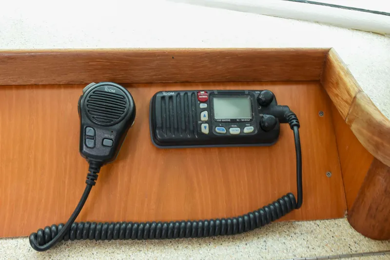 Sangaris Yacht Photos Pics VHF radio and microphone on 2005 Manta 42 MkII yacht dashboard.