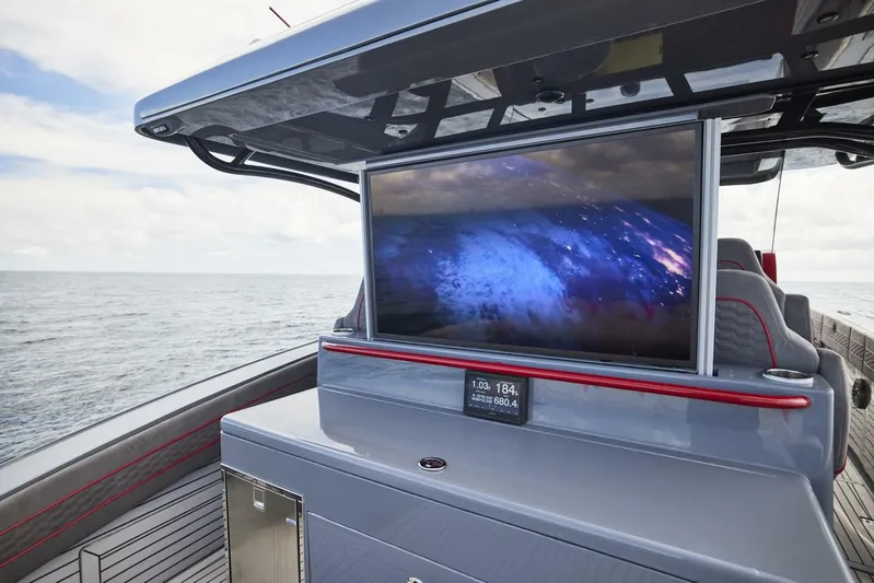 Mr. Lucky Yacht Photos Pics 2024 Midnight Express 52 Vitesse - Image 46