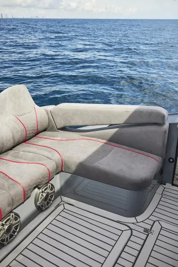 Mr. Lucky Yacht Photos Pics 2024 Midnight Express 52 Vitesse - Image 31