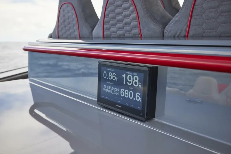 Mr. Lucky Yacht Photos Pics 2024 Midnight Express 52 Vitesse - Image 37