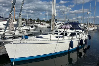 Nauticat 37