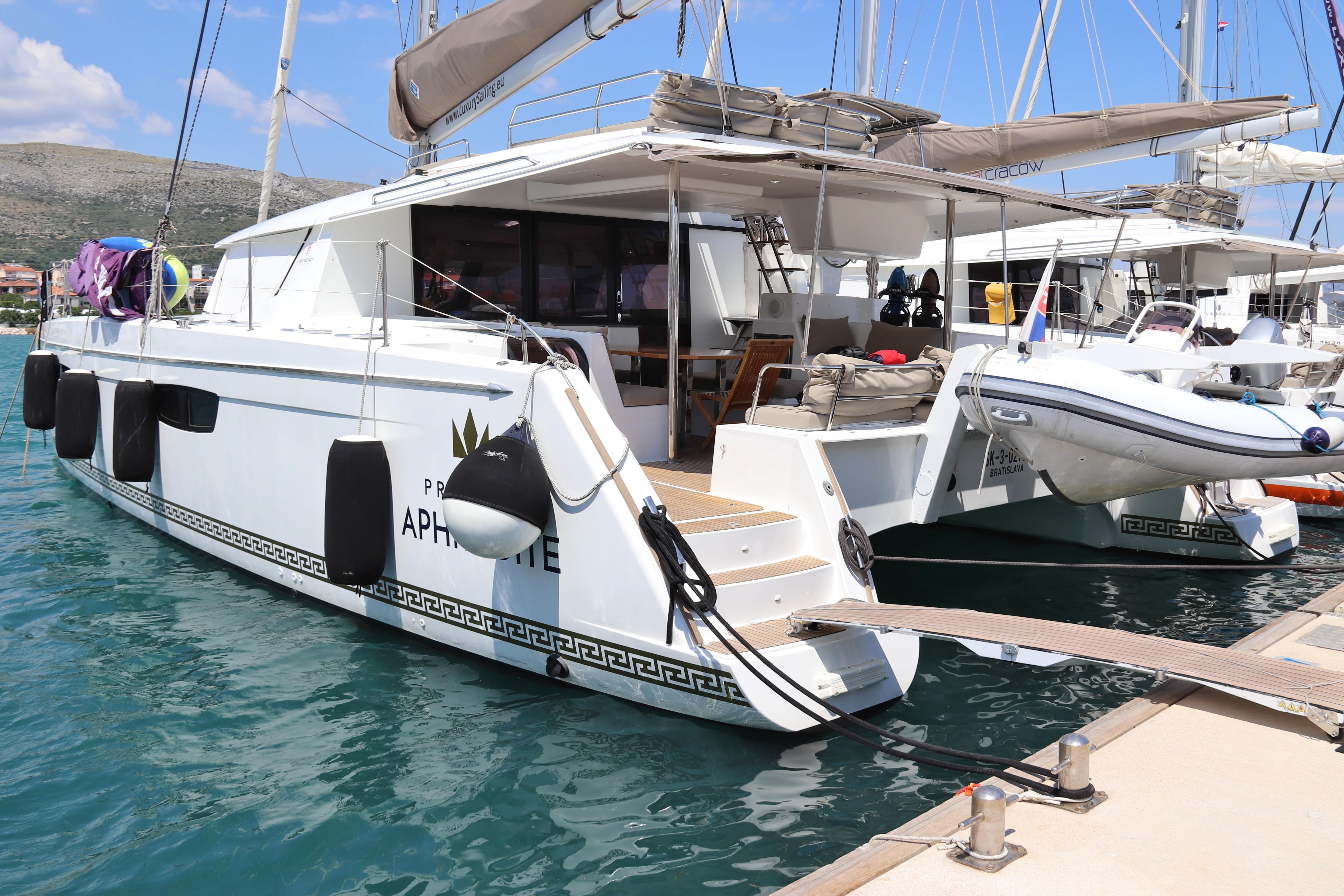 2017 Fountaine Pajot SABA 50 Catamaran for sale - YachtWorld