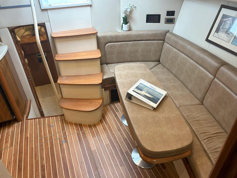 2015 Viking 42 Sport Tower