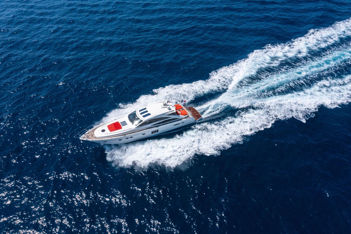 2008 Princess 71 
