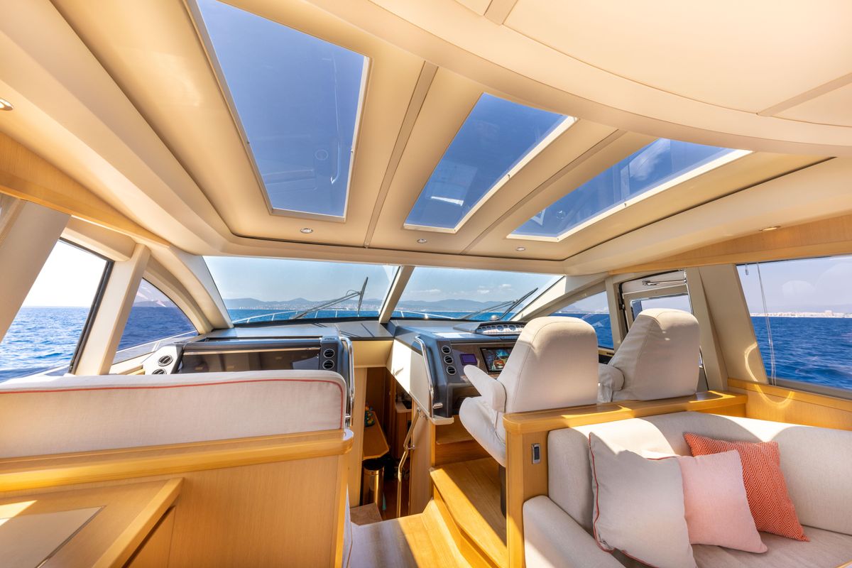2008 Princess 71 