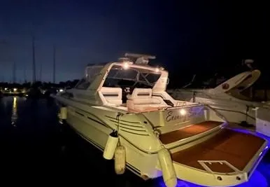 Sea Ray 400 Express Cruiser