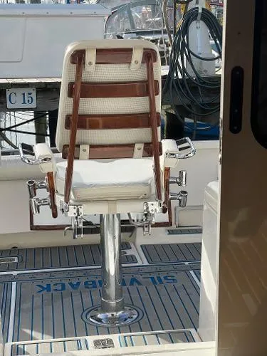 Silverback Yacht Photos Pics 