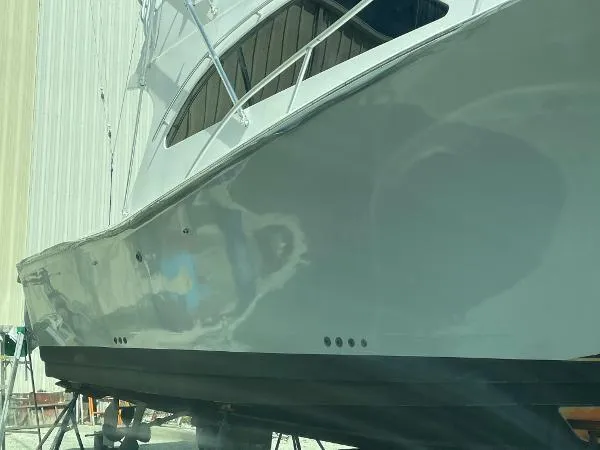 Silverback Yacht Photos Pics 